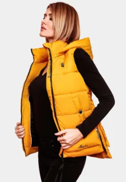 Marikoo Vestes Sans Manches Gilet Zarinaa Femme Jaune Dor -Marikoo e81ec30227376114b9e884b830a97d96 scaled